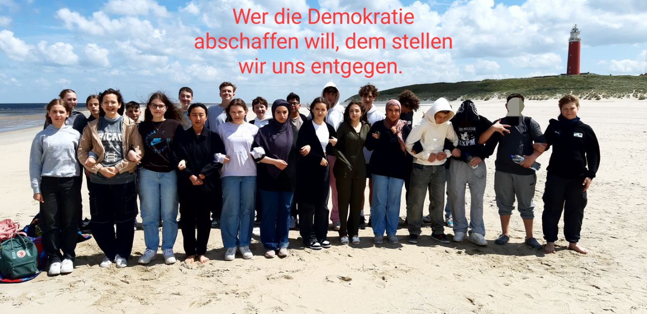 75 Grundgesetze 8a